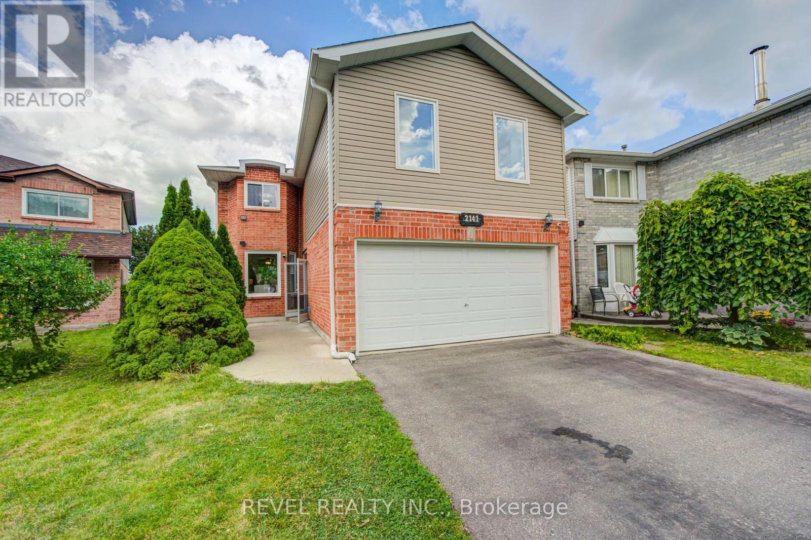 2141 Theoden Court, Pickering, Ontario  L1X 1Z9 - Photo 2 - E13696516