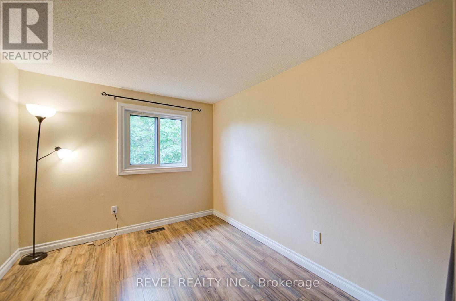 2141 Theoden Court, Pickering, Ontario  L1X 1Z9 - Photo 34 - E13696516