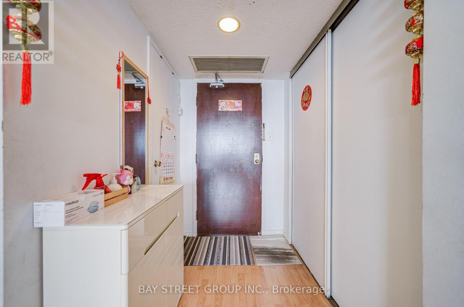 1607 - 160 Alton Towers Circle, Toronto, Ontario  M1V 4X8 - Photo 10 - E13696702