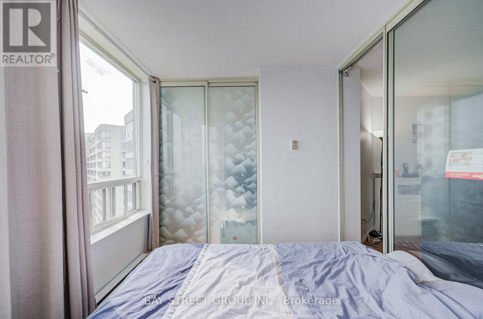 1607 - 160 Alton Towers Circle, Toronto, Ontario  M1V 4X8 - Photo 24 - E13696702