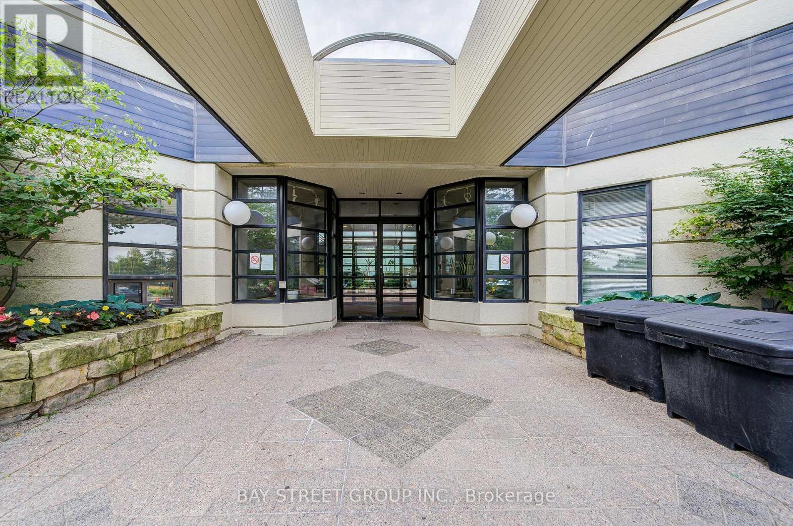 1607 - 160 Alton Towers Circle, Toronto, Ontario  M1V 4X8 - Photo 4 - E13696702