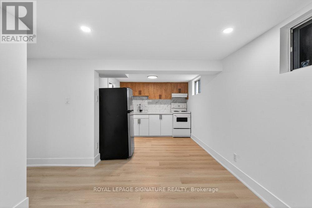 BASEMENT - 297 KENNEDY ROAD