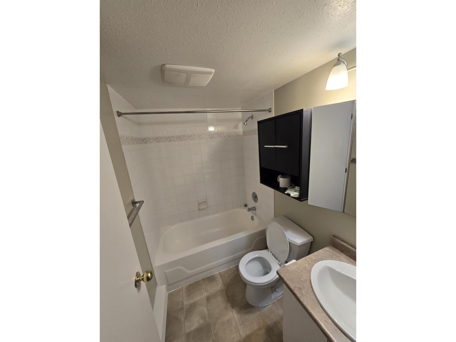 103 8537 Young Road, Chilliwack Proper South, Chilliwack, British Columbia  V2P 4P2 - Photo 13 - R3156412