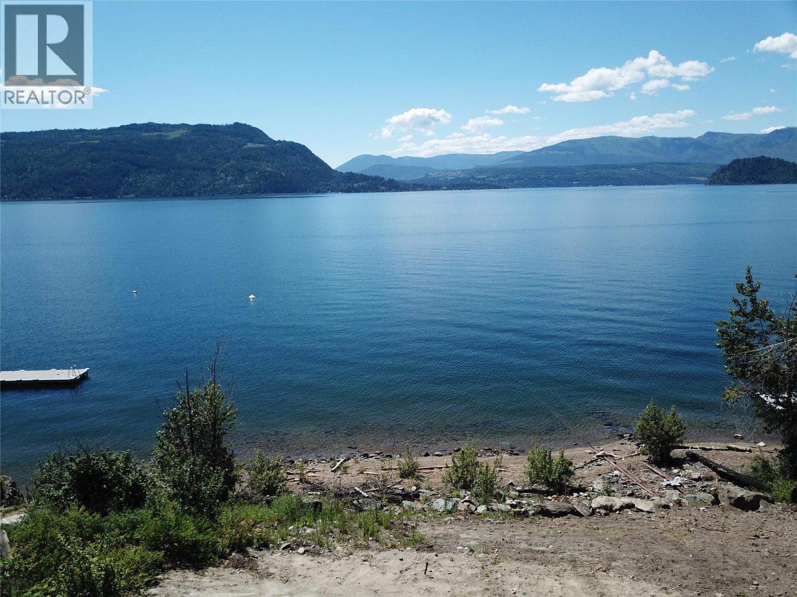 5022 Squilax-Anglemont Road, Celista, British Columbia  V0E 1M6 - Photo 9 - 10392268