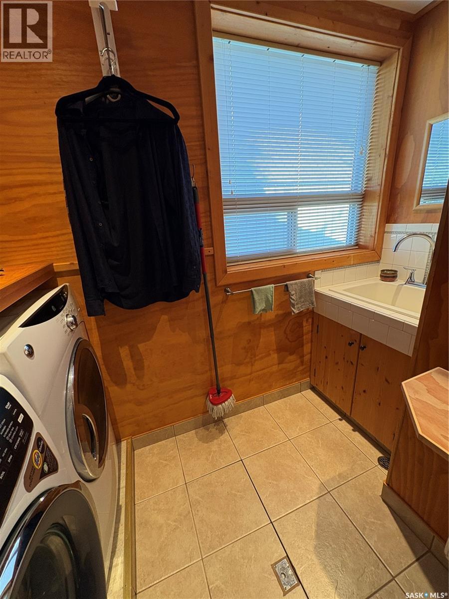224 Bird Street, Loreburn, Saskatchewan  S0H 2S0 - Photo 15 - SK046069