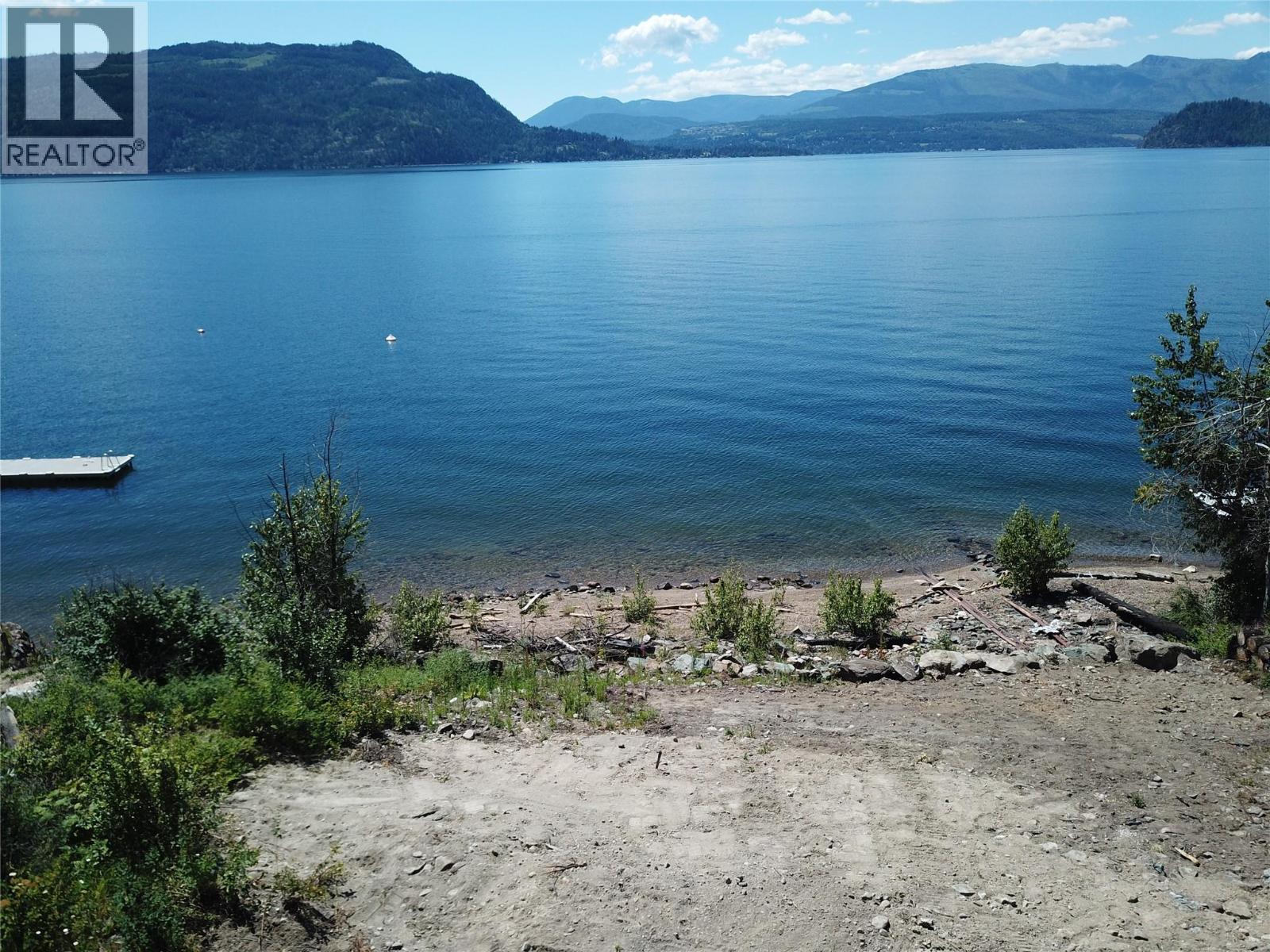 5022 Squilax-Anglemont Road, Celista, British Columbia  V0E 1M6 - Photo 10 - 10392268