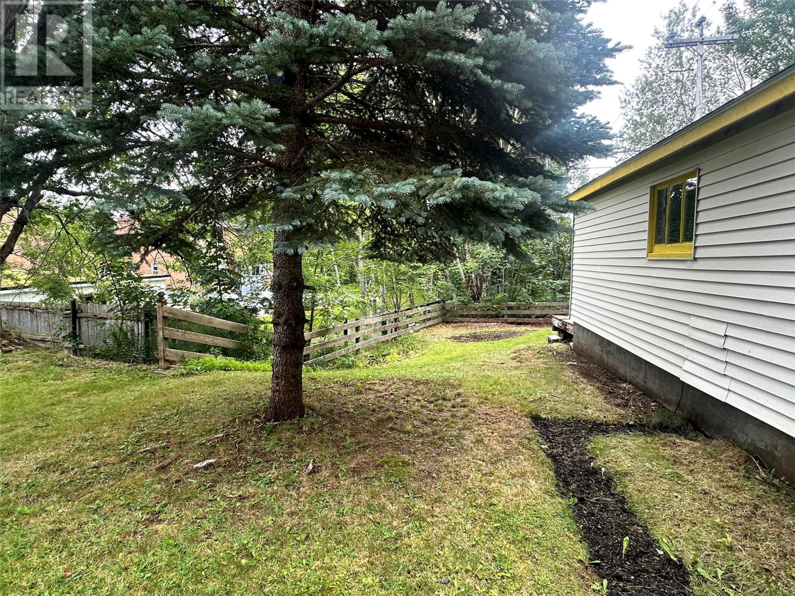 6 Hill Road, Grand Falls-Windsor — photo 16