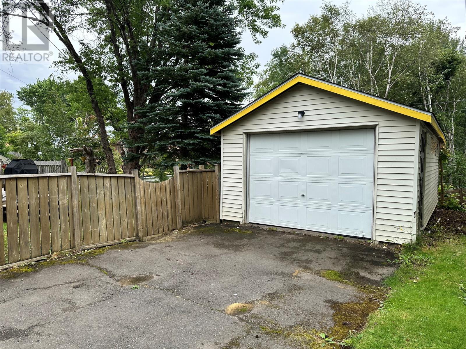 6 Hill Road, Grand Falls-Windsor — photo 17