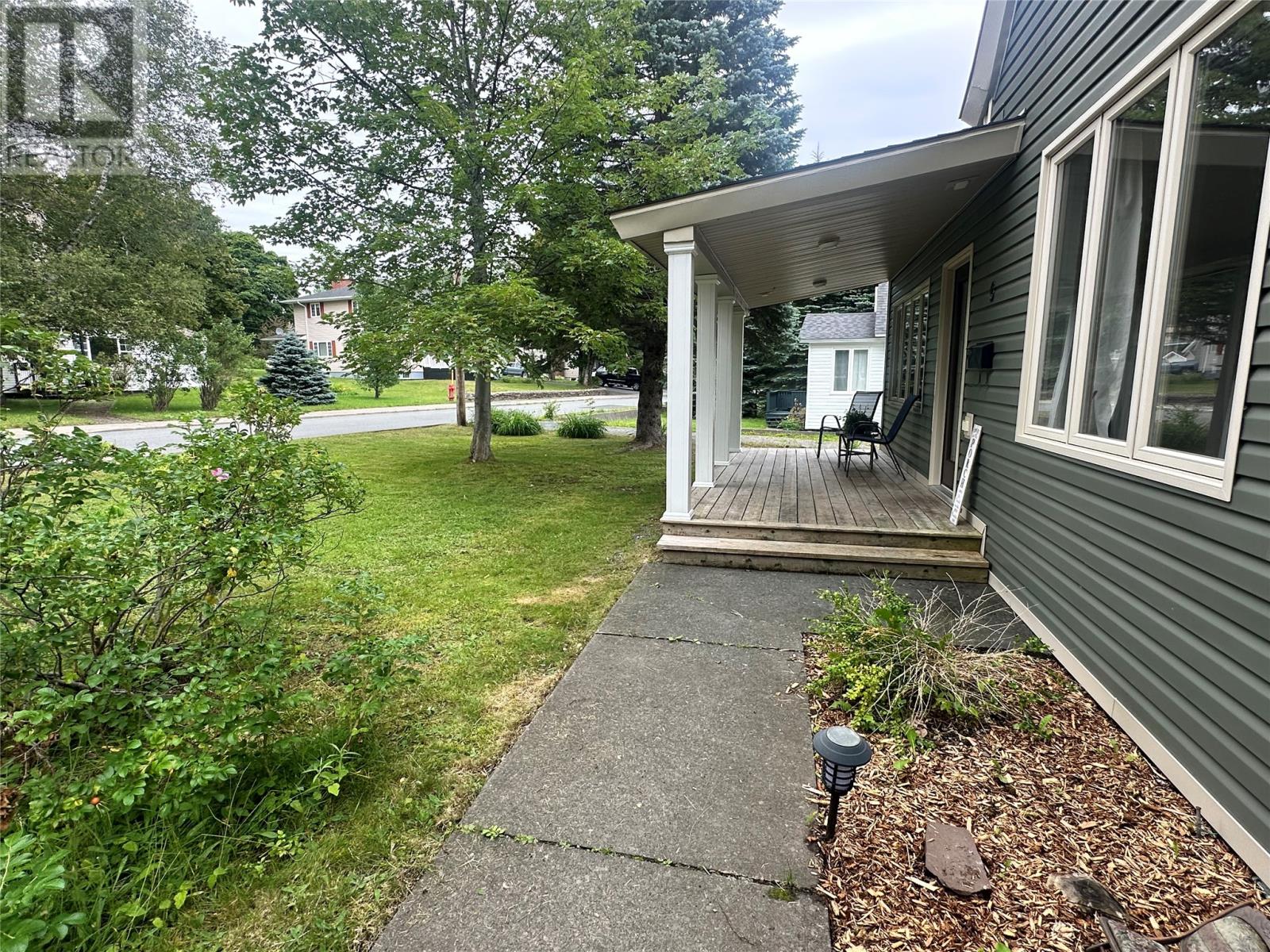6 Hill Road, Grand Falls-Windsor — photo 2