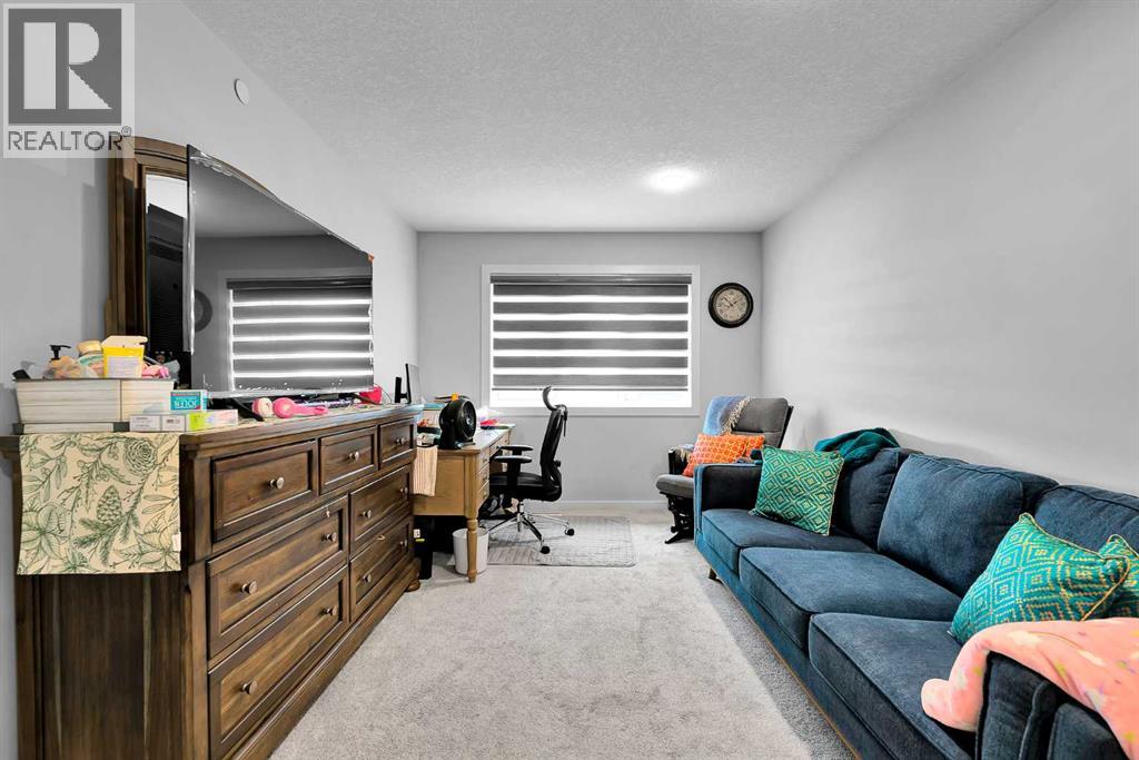 273 Lucas Avenue NW, Calgary, Alberta  T3P 1S3 - Photo 7 - A2337381