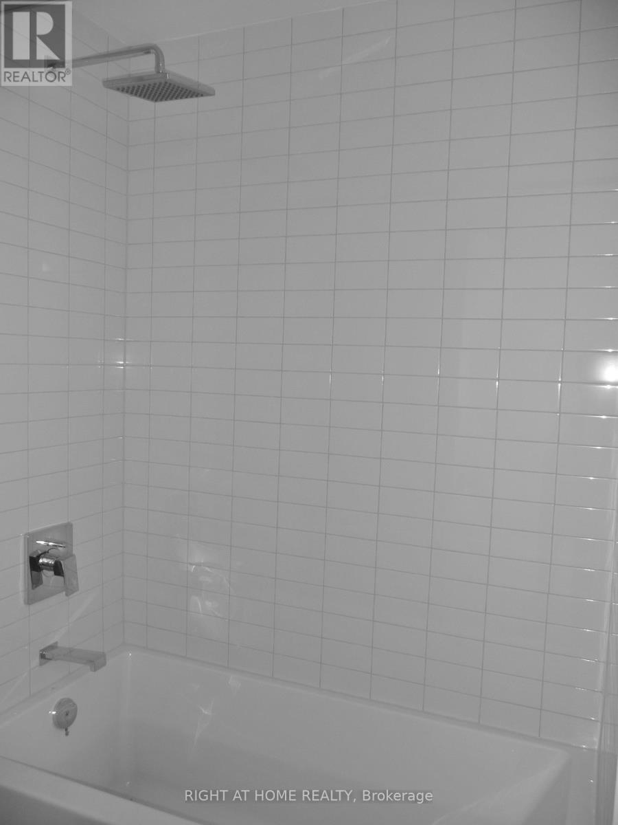 2307 - 2908 Highway 7 Road, Vaughan (Concord), Ontario  L4K 0K5 - Photo 19 - N13696498