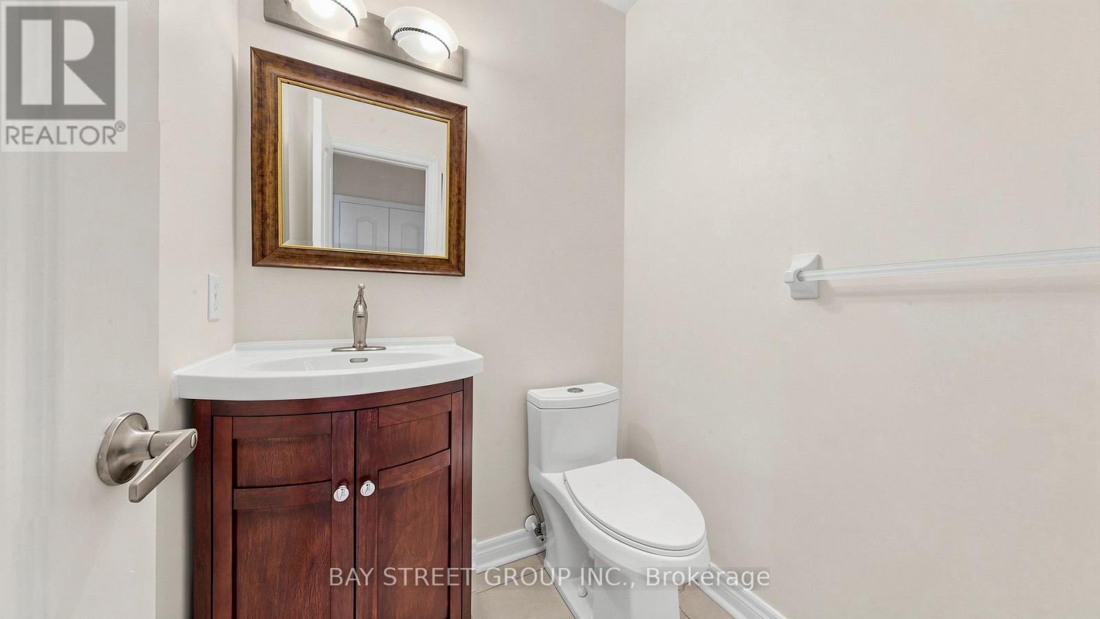 37 Bayswater Avenue, Richmond Hill, Ontario  L4E 4E5 - Photo 10 - N13696616