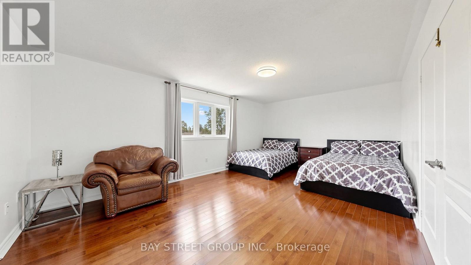 37 Bayswater Avenue, Richmond Hill, Ontario  L4E 4E5 - Photo 13 - N13696616