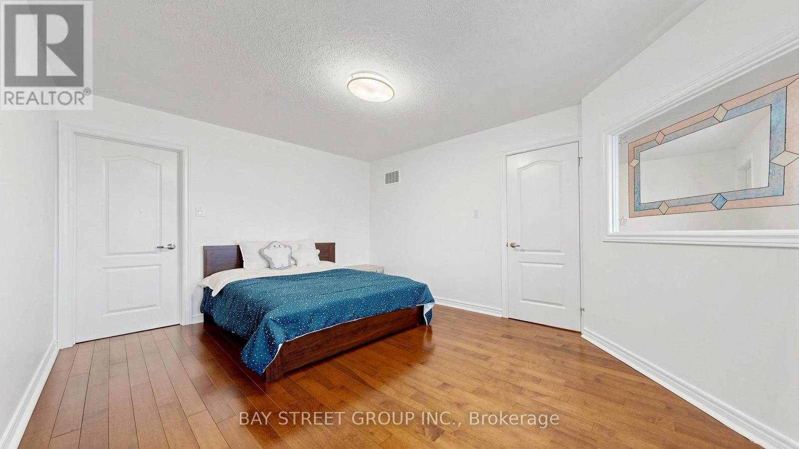 37 Bayswater Avenue, Richmond Hill, Ontario  L4E 4E5 - Photo 18 - N13696616