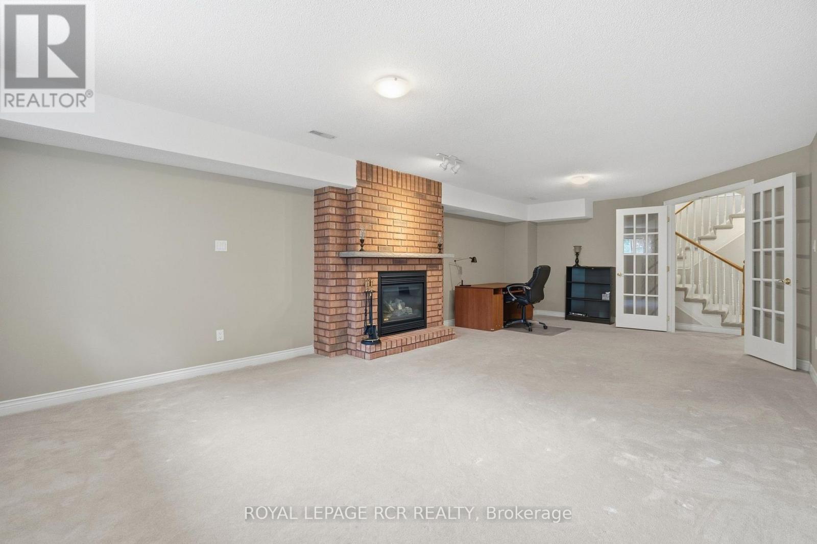 2 - 46 Sunset Boulevard, New Tecumseth, Ontario  L9R 1Z5 - Photo 23 - N13696678