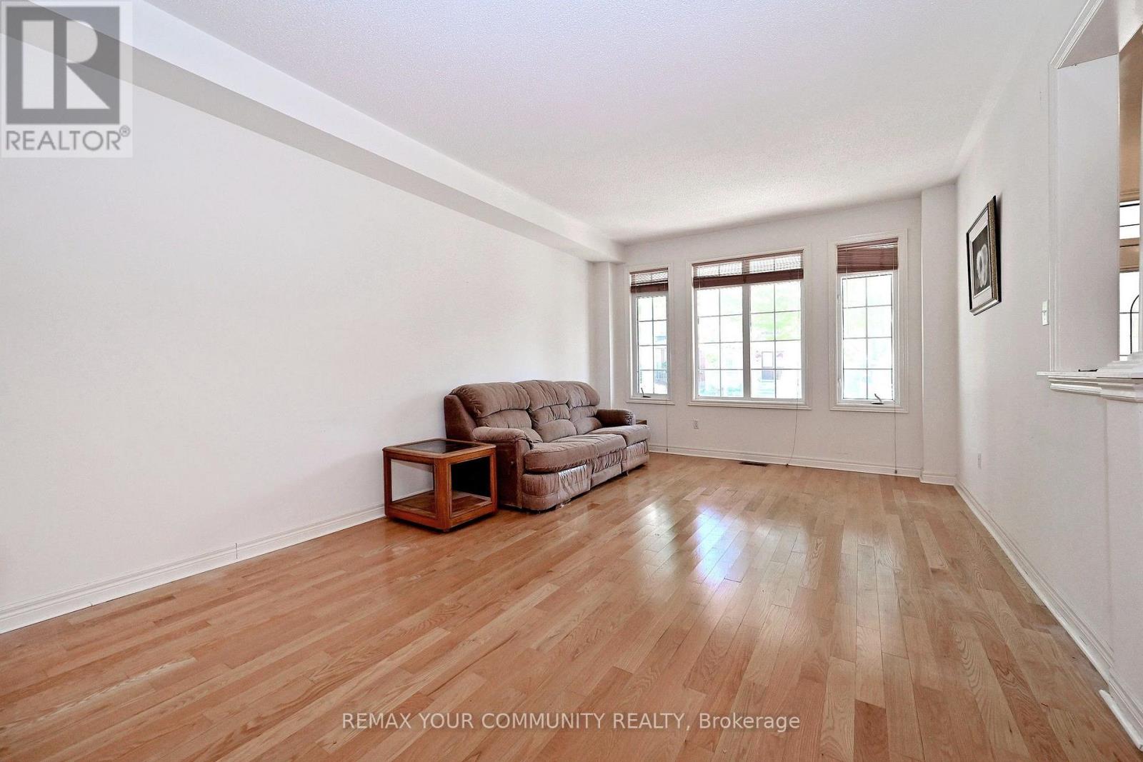 14 Houser Street, Markham, Ontario L6E 1H9 - Photo 4 - N13696700