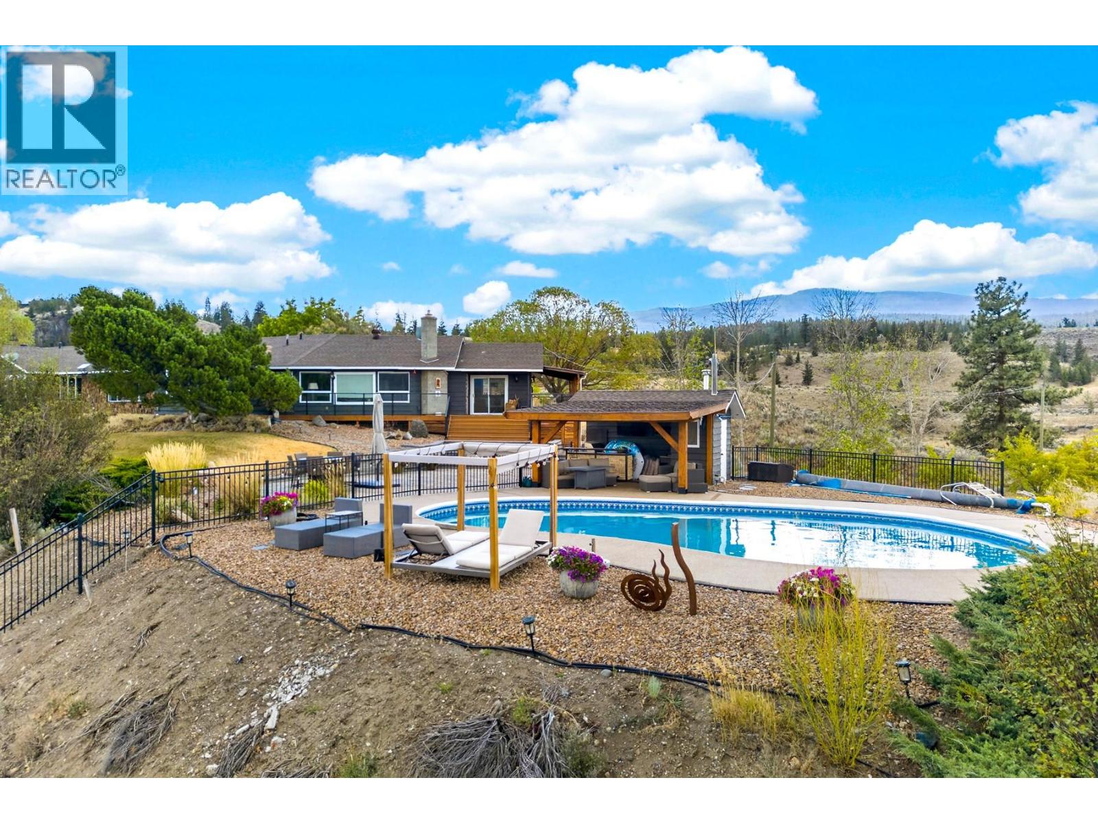 5657 Beaton Road, Kamloops, British Columbia  V1S 2A4 - Photo 4 - 10397970