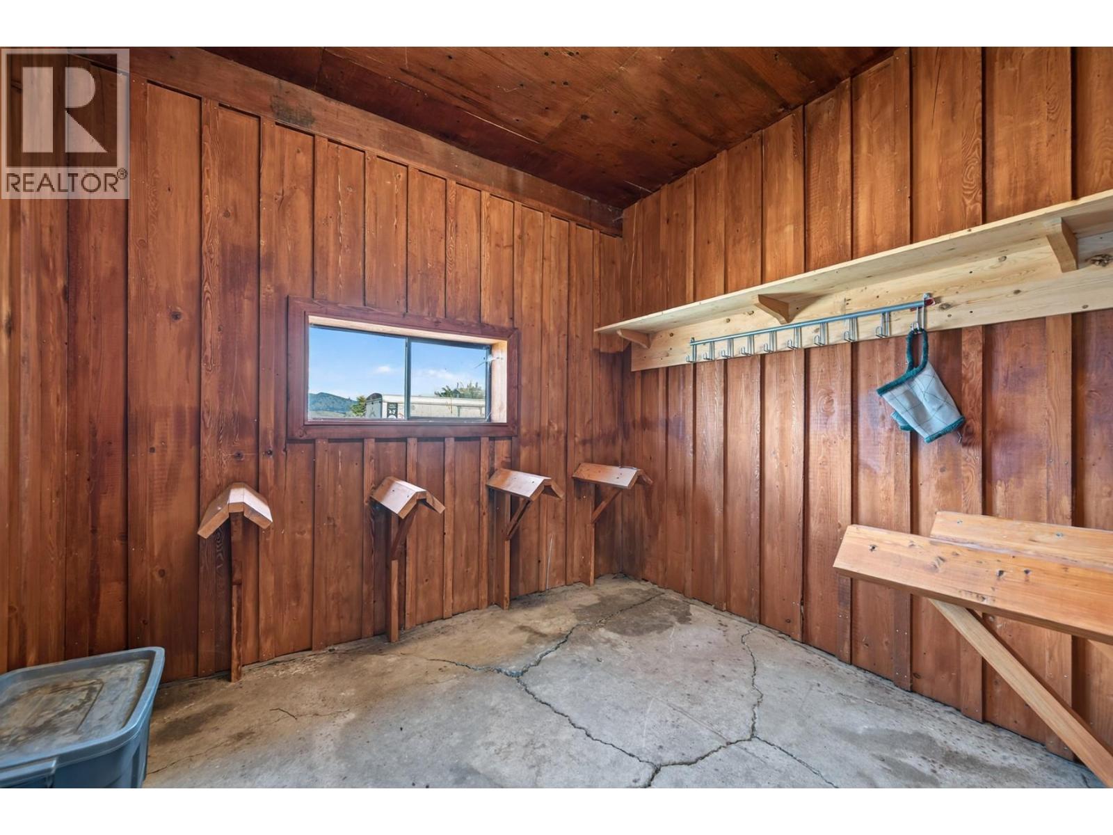 5657 Beaton Road, Kamloops, British Columbia  V1S 2A4 - Photo 84 - 10397970