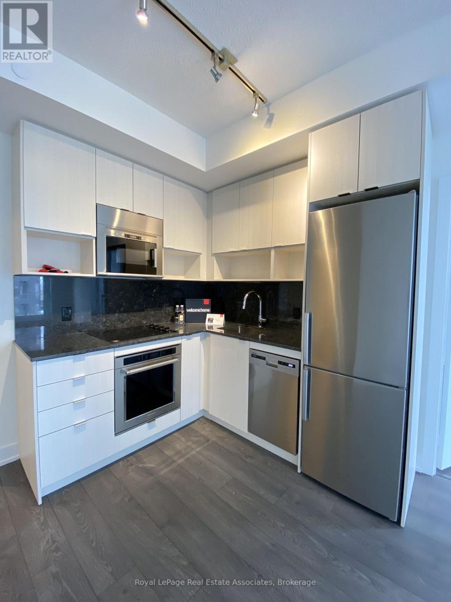 3101 - 7 Mabelle Avenue, Toronto, Ontario  M5T 0C9 - Photo 2 - W13696458