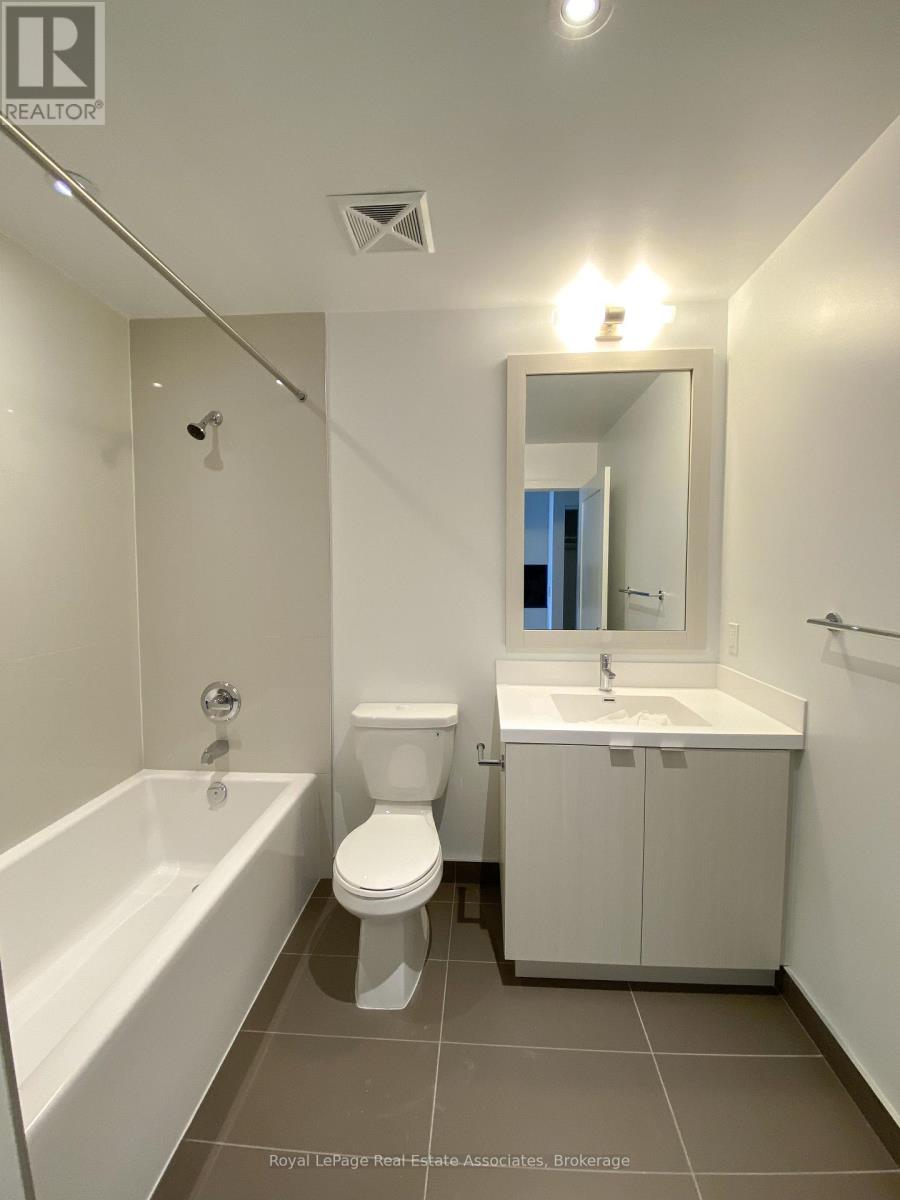 3101 - 7 Mabelle Avenue, Toronto, Ontario  M5T 0C9 - Photo 8 - W13696458