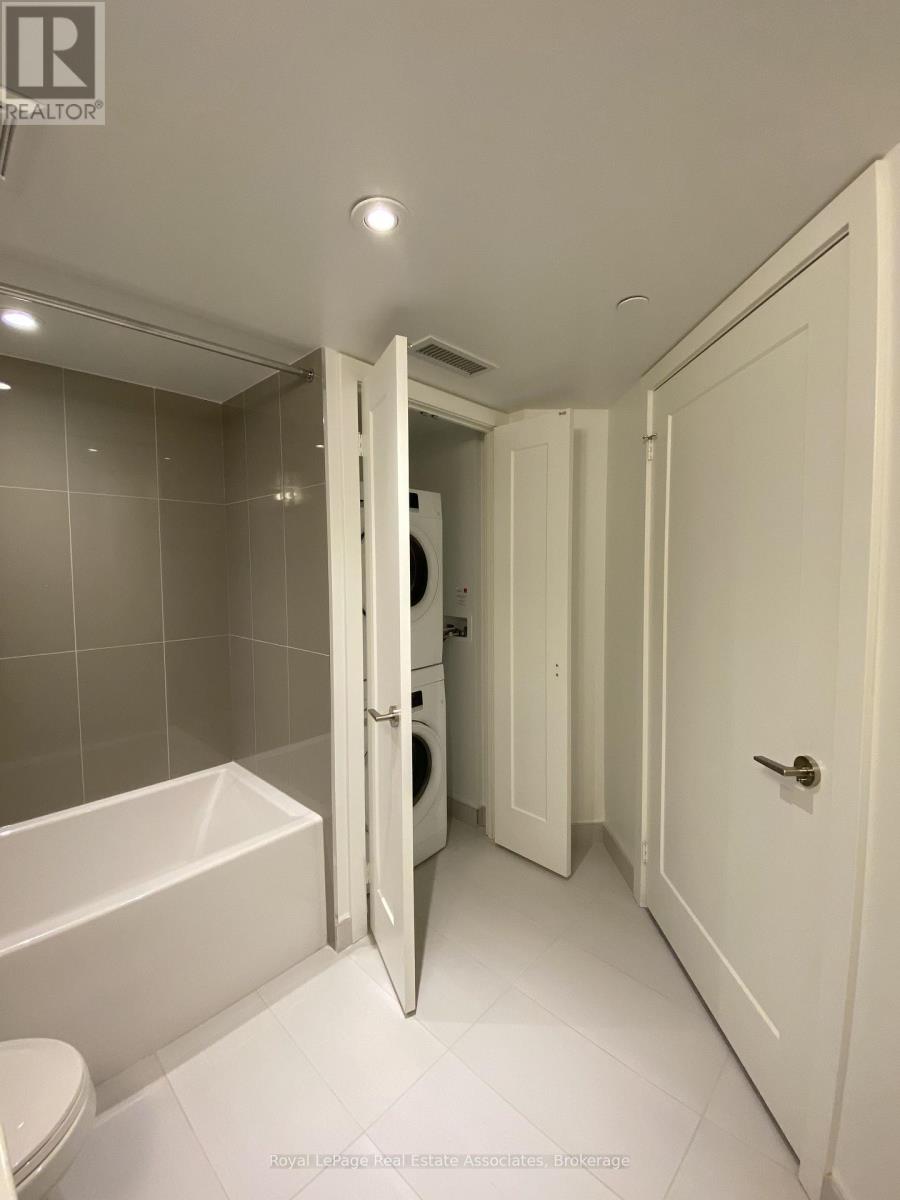 603 - 7 Mabelle Avenue, Toronto, Ontario  M5T 0C9 - Photo 10 - W13696476