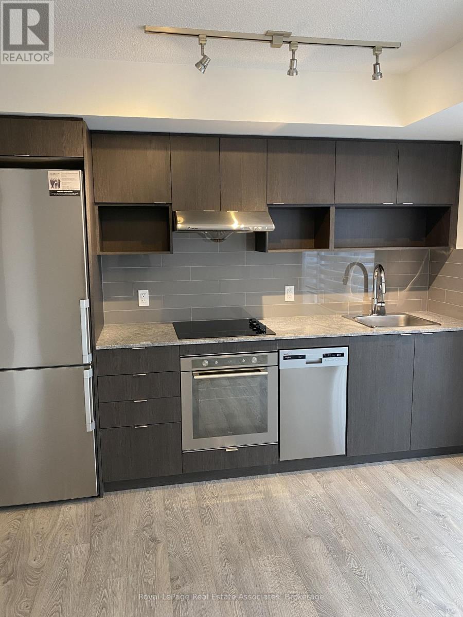603 - 7 Mabelle Avenue, Toronto, Ontario  M5T 0C9 - Photo 3 - W13696476