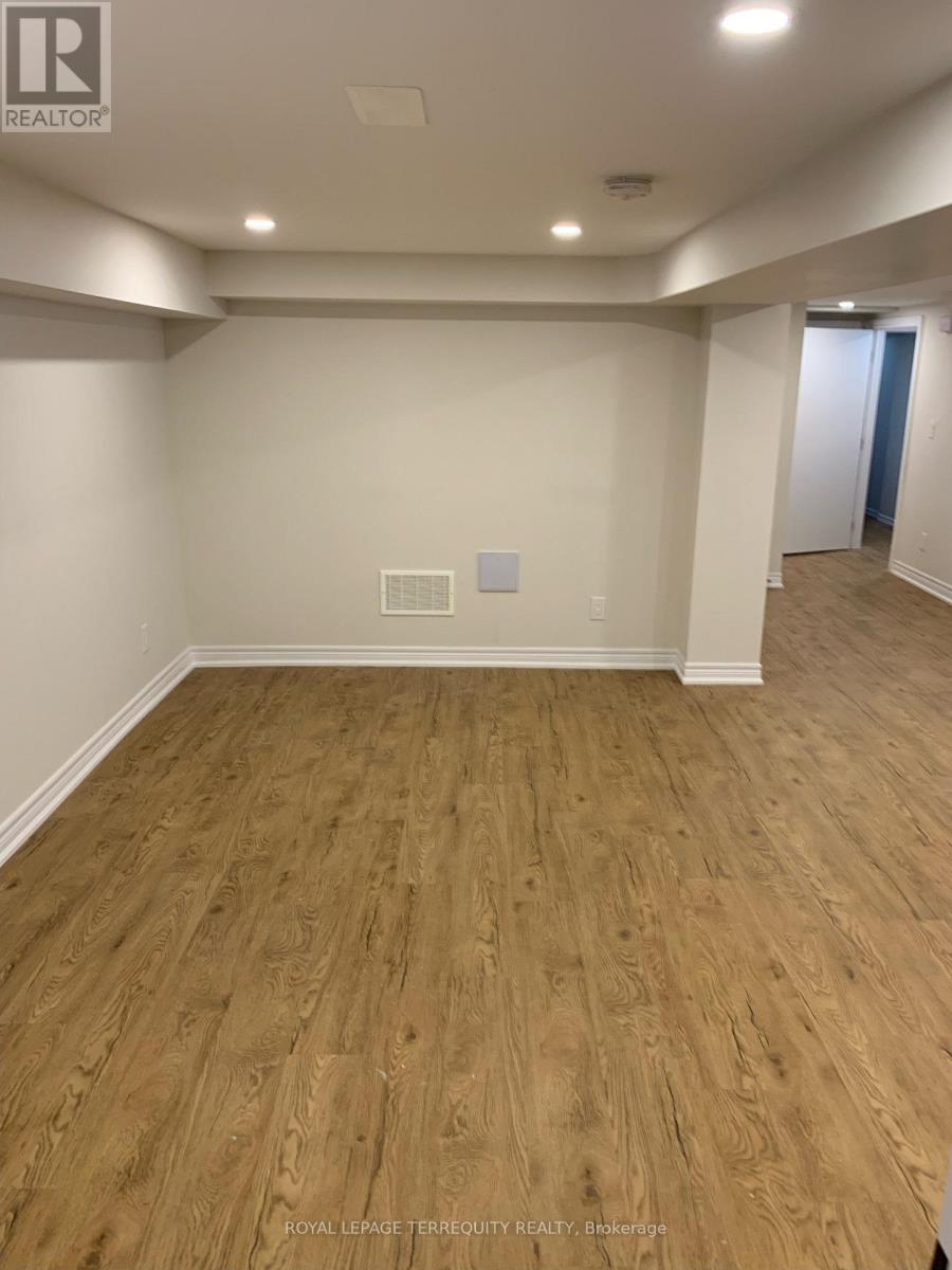 Lower - 1527 Dufferin Street, Toronto, Ontario  M6H 3L5 - Photo 7 - W13696524