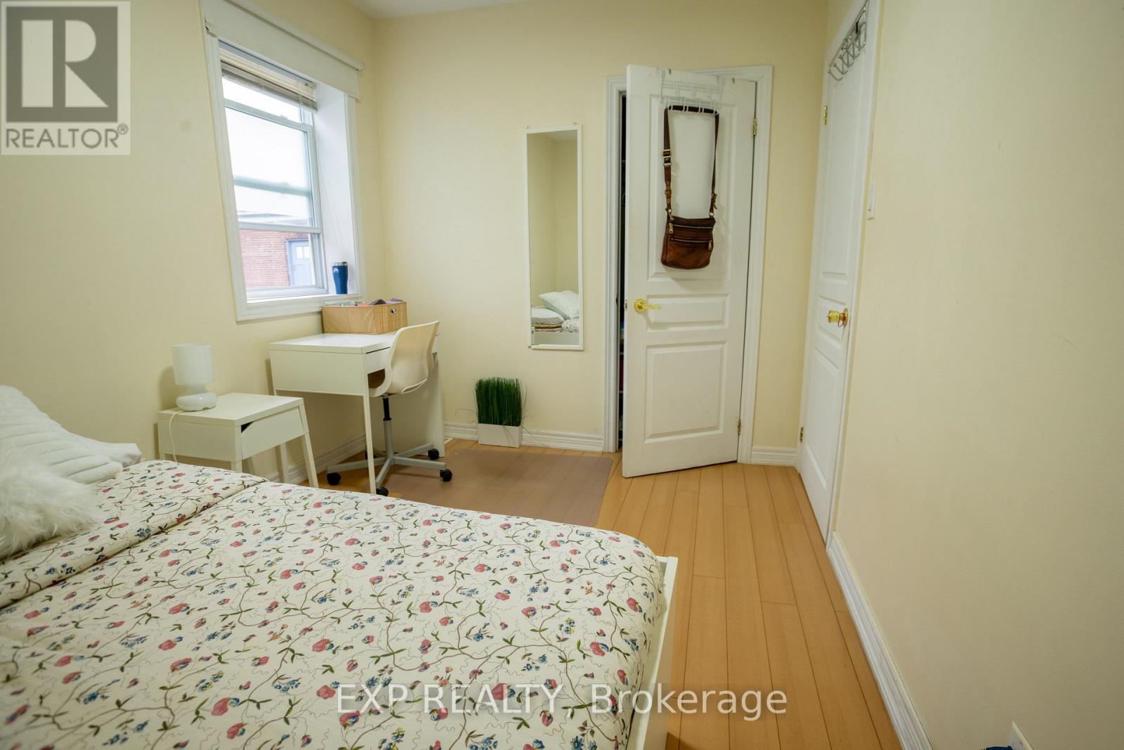 971 Lansdowne Avenue, Toronto, Ontario  M6H 3Z5 - Photo 12 - W13696558