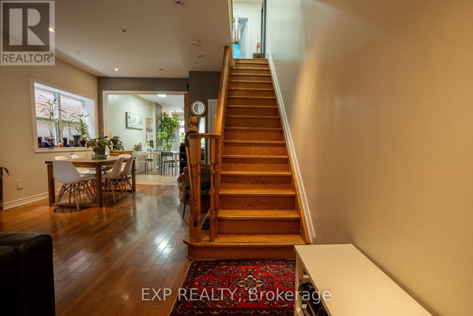 971 Lansdowne Avenue, Toronto, Ontario  M6H 3Z5 - Photo 9 - W13696558