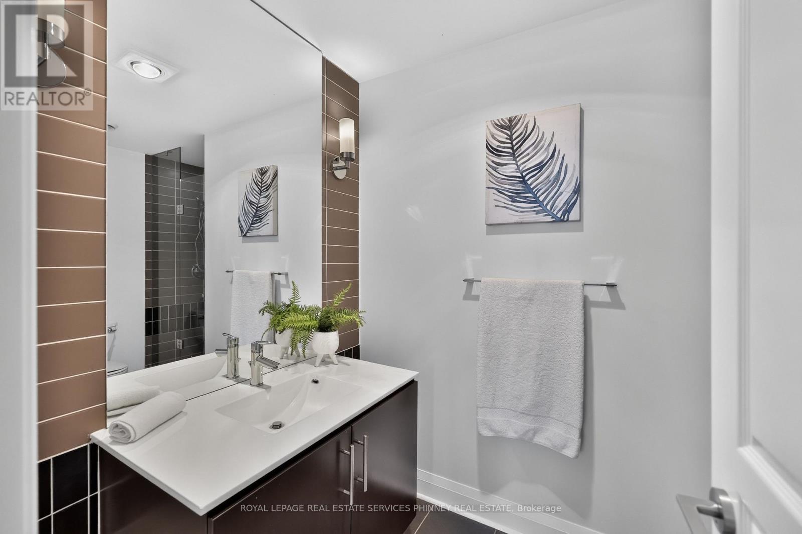 1705 - 1 Hurontario Street, Mississauga, Ontario  L5G 0A3 - Photo 22 - W13696568