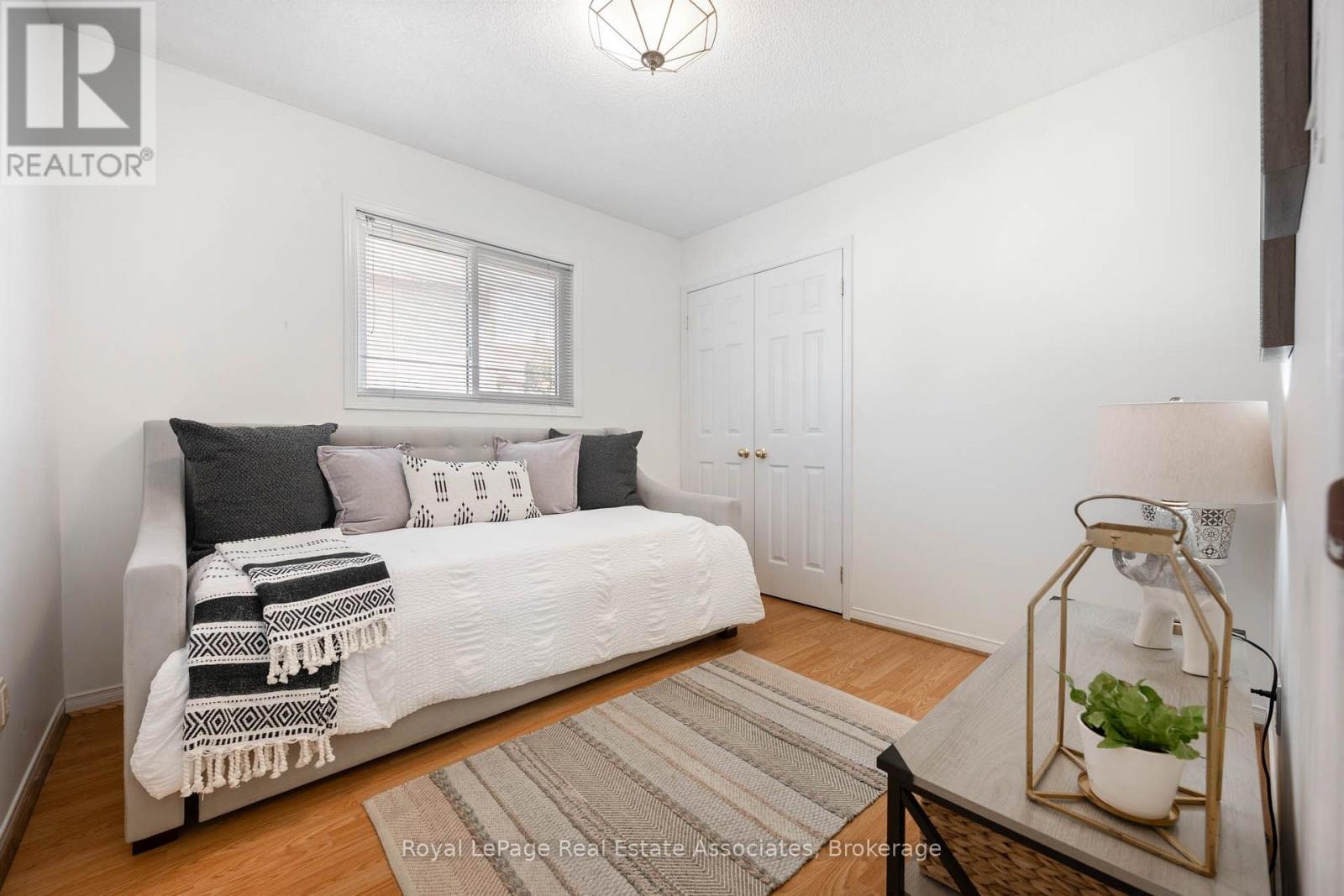 5581 Wheatland Court, Mississauga, Ontario  L5V 2E4 - Photo 26 - W13696590