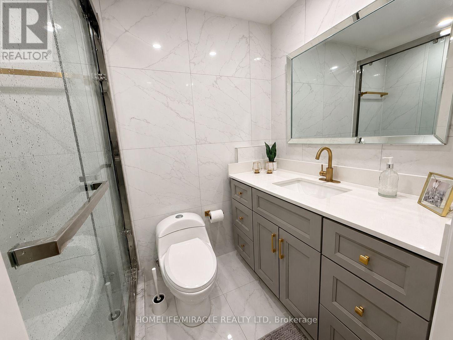 23 Brussels Street, Toronto, Ontario  M8Y 1H2 - Photo 5 - W13696624
