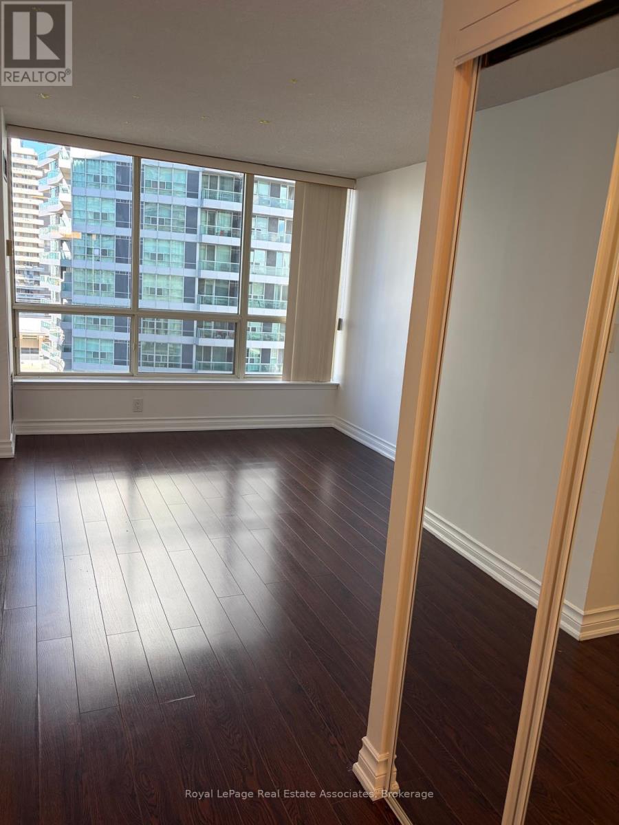 809 - 55 Elm Drive W, Mississauga, Ontario  L5B 3Z3 - Photo 18 - W13696656
