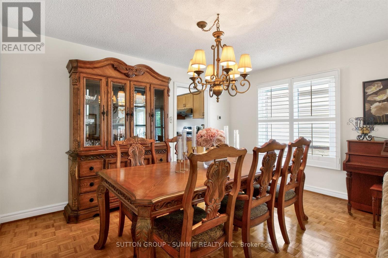 5308 Middlebury Drive, Mississauga, Ontario  L5M 5E5 - Photo 12 - W13696658