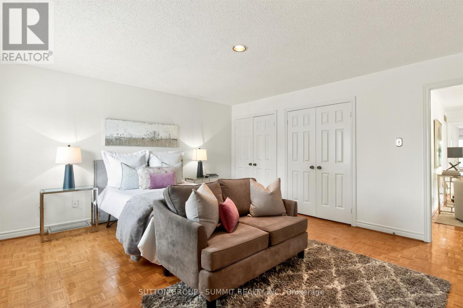 5308 Middlebury Drive, Mississauga, Ontario  L5M 5E5 - Photo 35 - W13696658