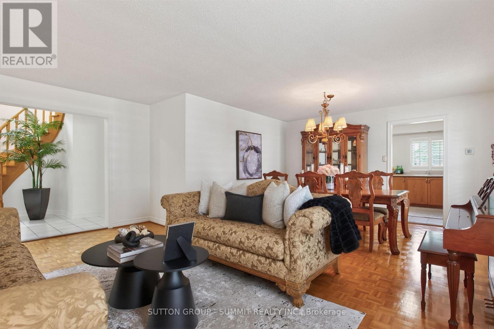 5308 Middlebury Drive, Mississauga, Ontario  L5M 5E5 - Photo 9 - W13696658