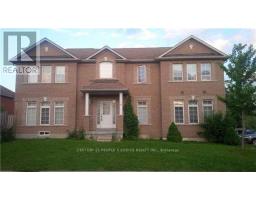 25 TRAYMORE STREET, Brampton, Ontario