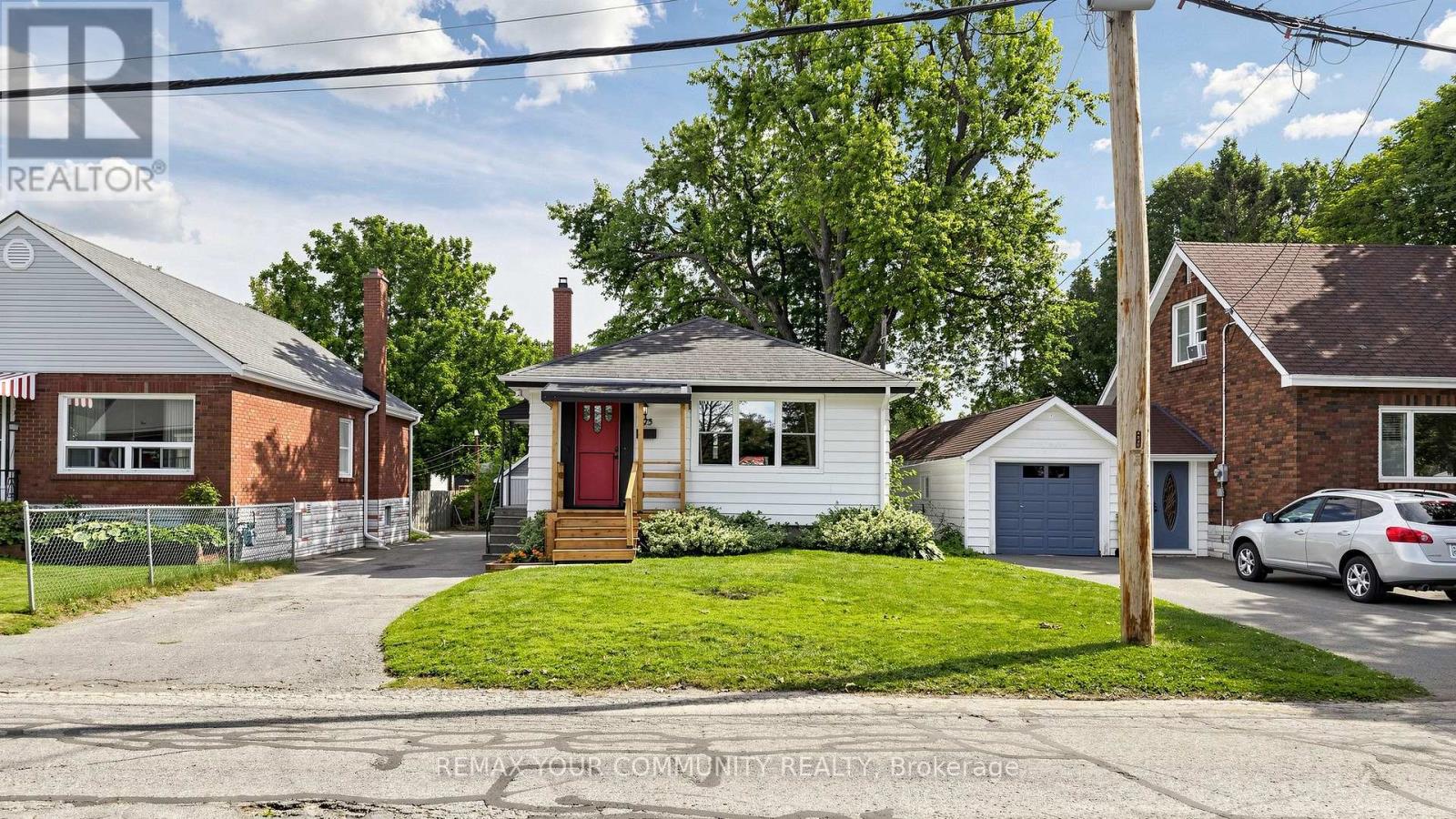 675 LUNDYS LANE, Peterborough, Ontario