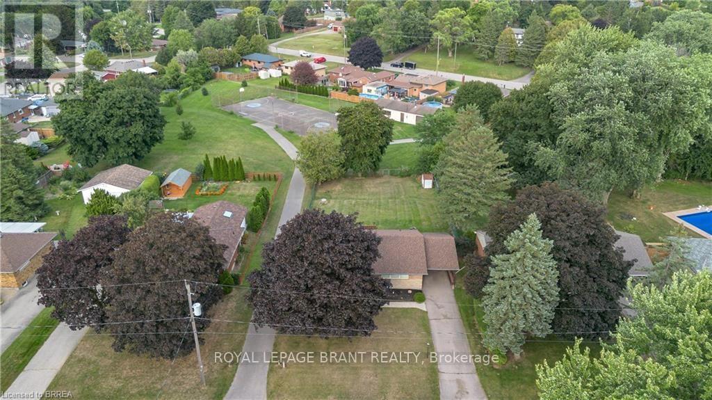 18 Kingsmount Crescent, Brantford, Ontario  N3T 5L7 - Photo 34 - X13696668