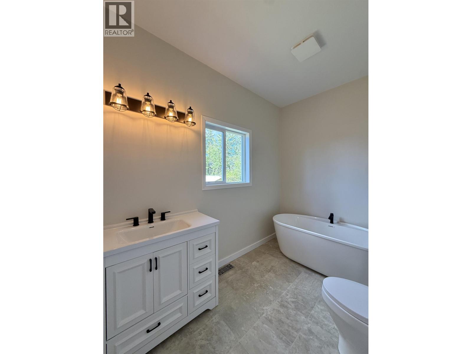 1018 Opal Street, Williams Lake, British Columbia  V2G 3M2 - Photo 21 - R3157538