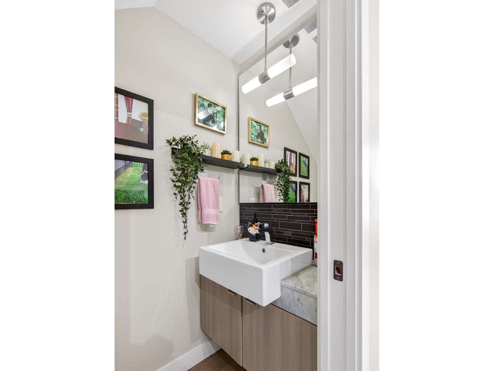 502 3080 Gladwin Road, Abbotsford, British Columbia V2T 0G3 - Photo 11 - R3090586