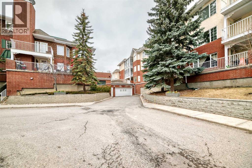 3202 Sienna Park Green SW, Calgary, Alberta  T3H 3N7 - Photo 47 - A2292319
