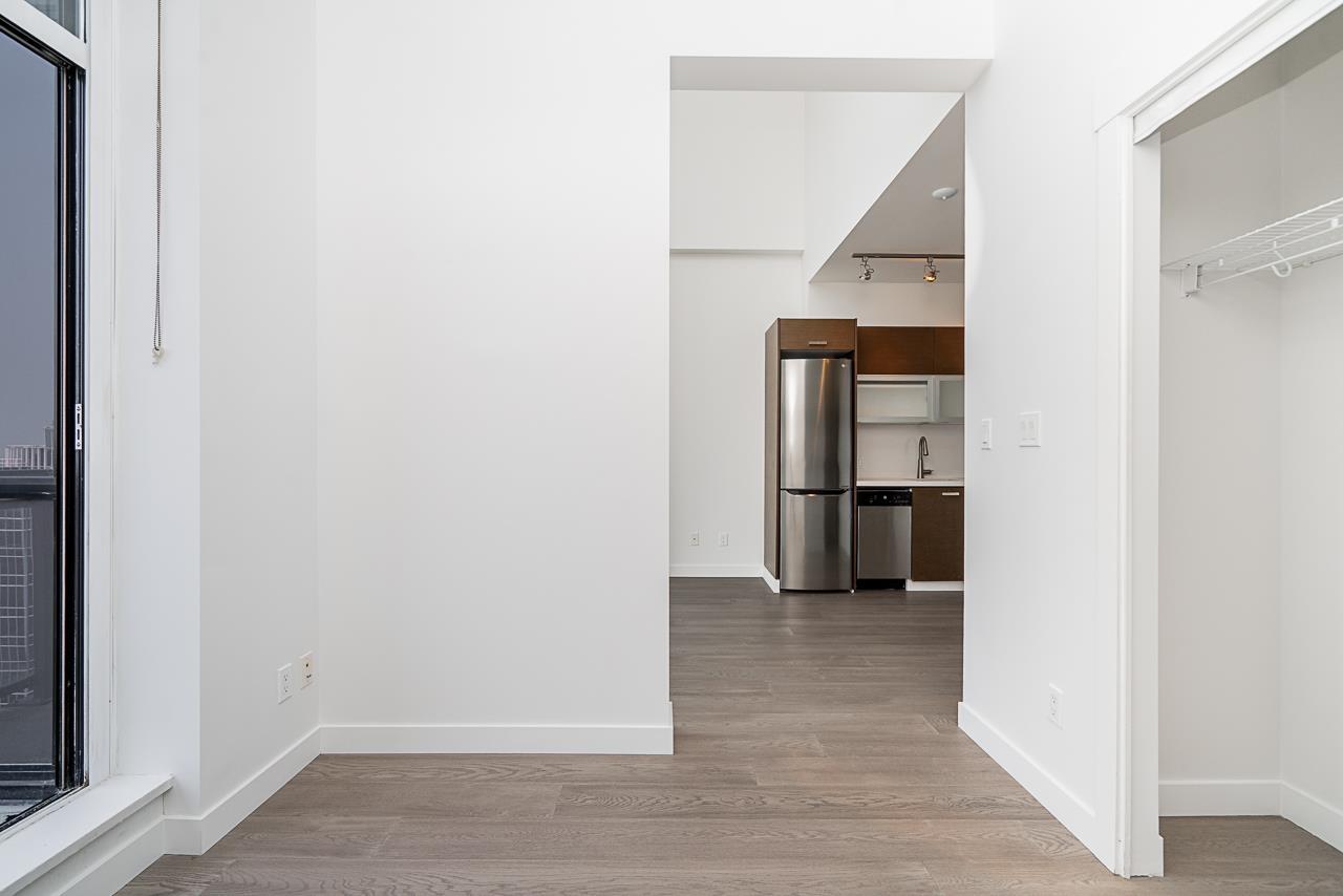 2501 10777 University Drive, Surrey, British Columbia  V3T 0E6 - Photo 20 - R3157422