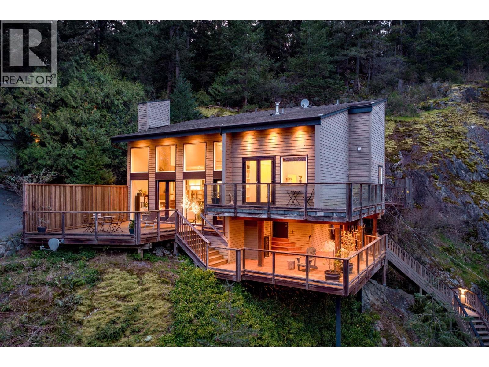 6965 Marine Drive, West Vancouver, British Columbia  V7W 2T4 - Photo 34 - R3116062