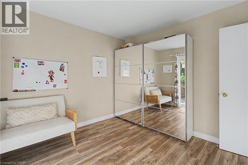 2110 Cavendish Drive Unit# Upper Floor, Burlington, Ontario  L7P 1Z3 - Photo 16 - 40856376