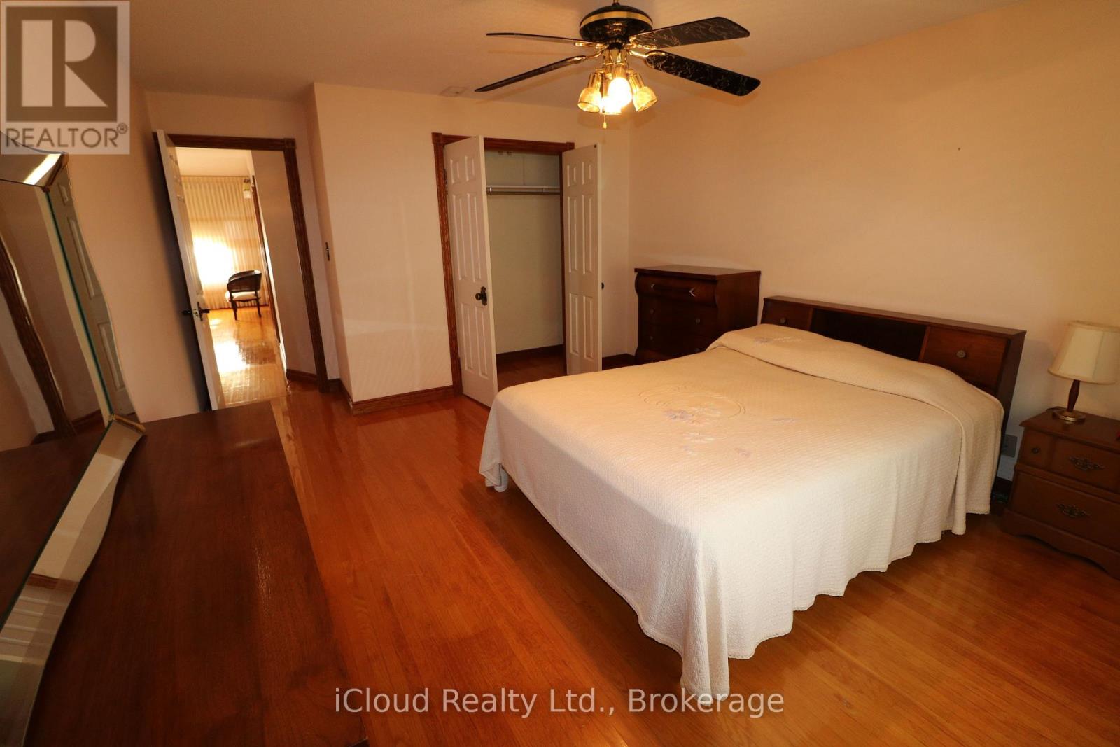 9 Benalto Road, Toronto, Ontario  M6A 2R7 - Photo 21 - W13696546