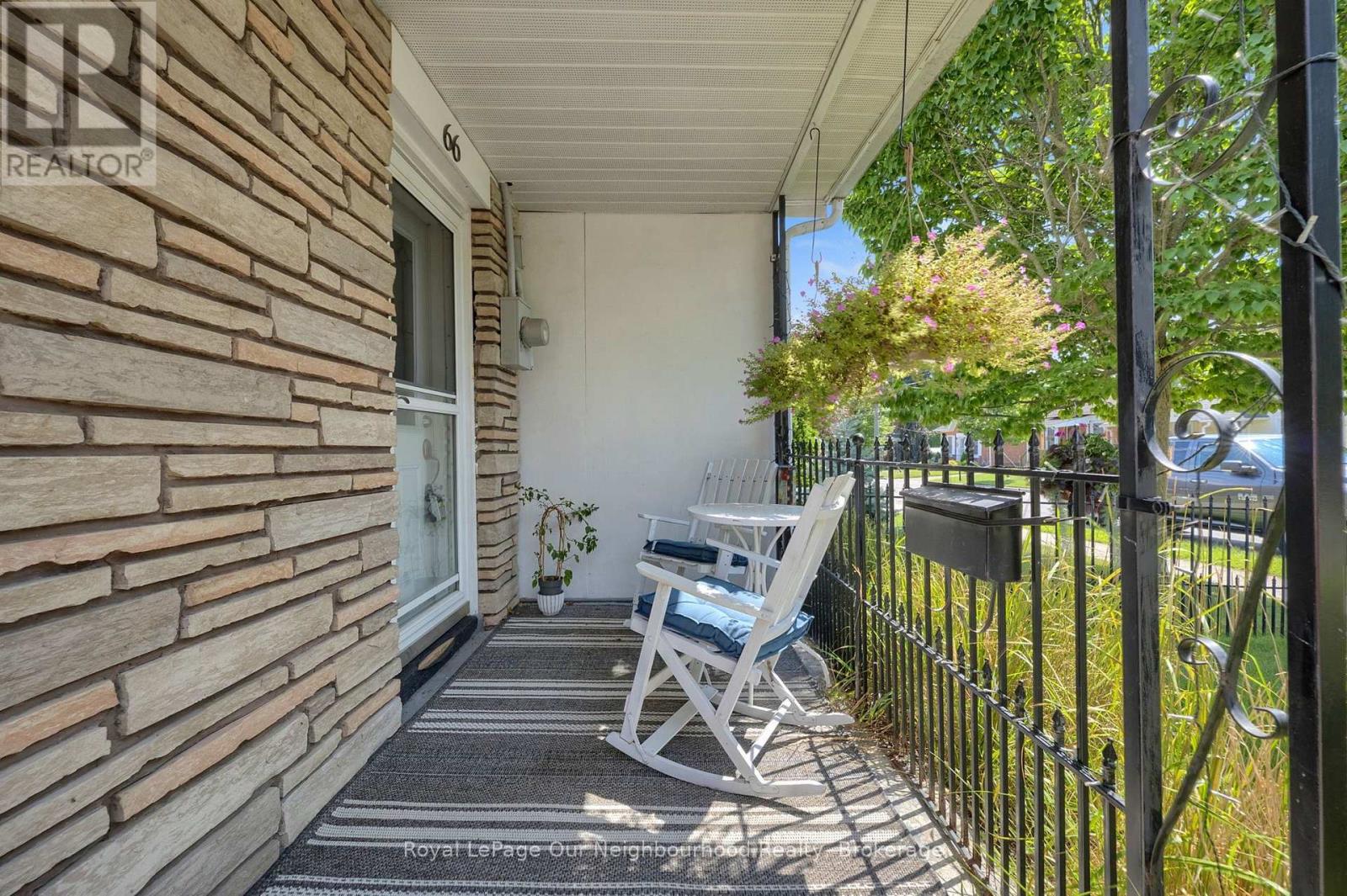 66 Wellington Street, Clarington, Ontario  L1C 1V5 - Photo 5 - E13696782