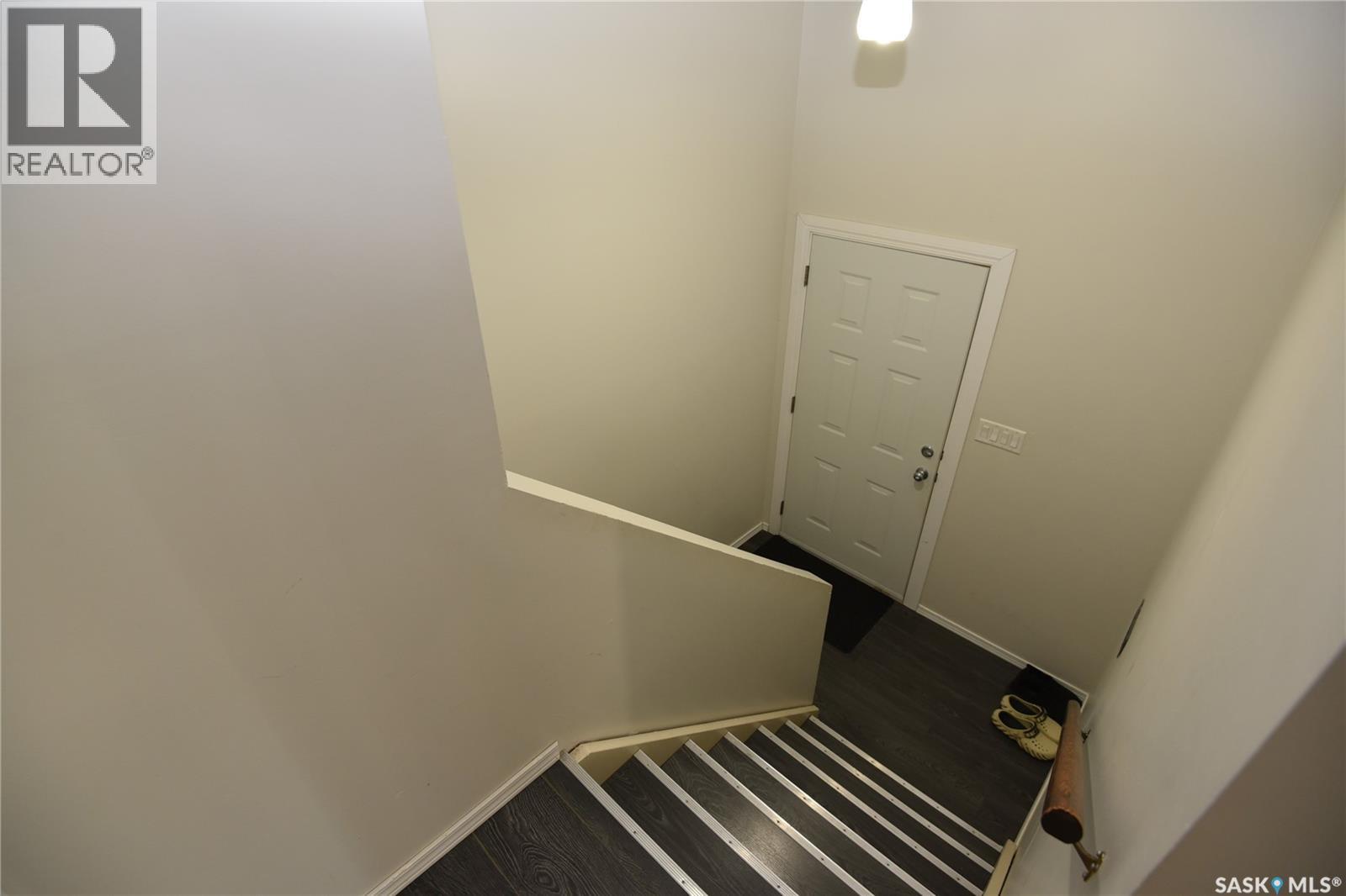 307 6th Street E, Nipawin, Saskatchewan  S0E 1E0 - Photo 20 - SK046073