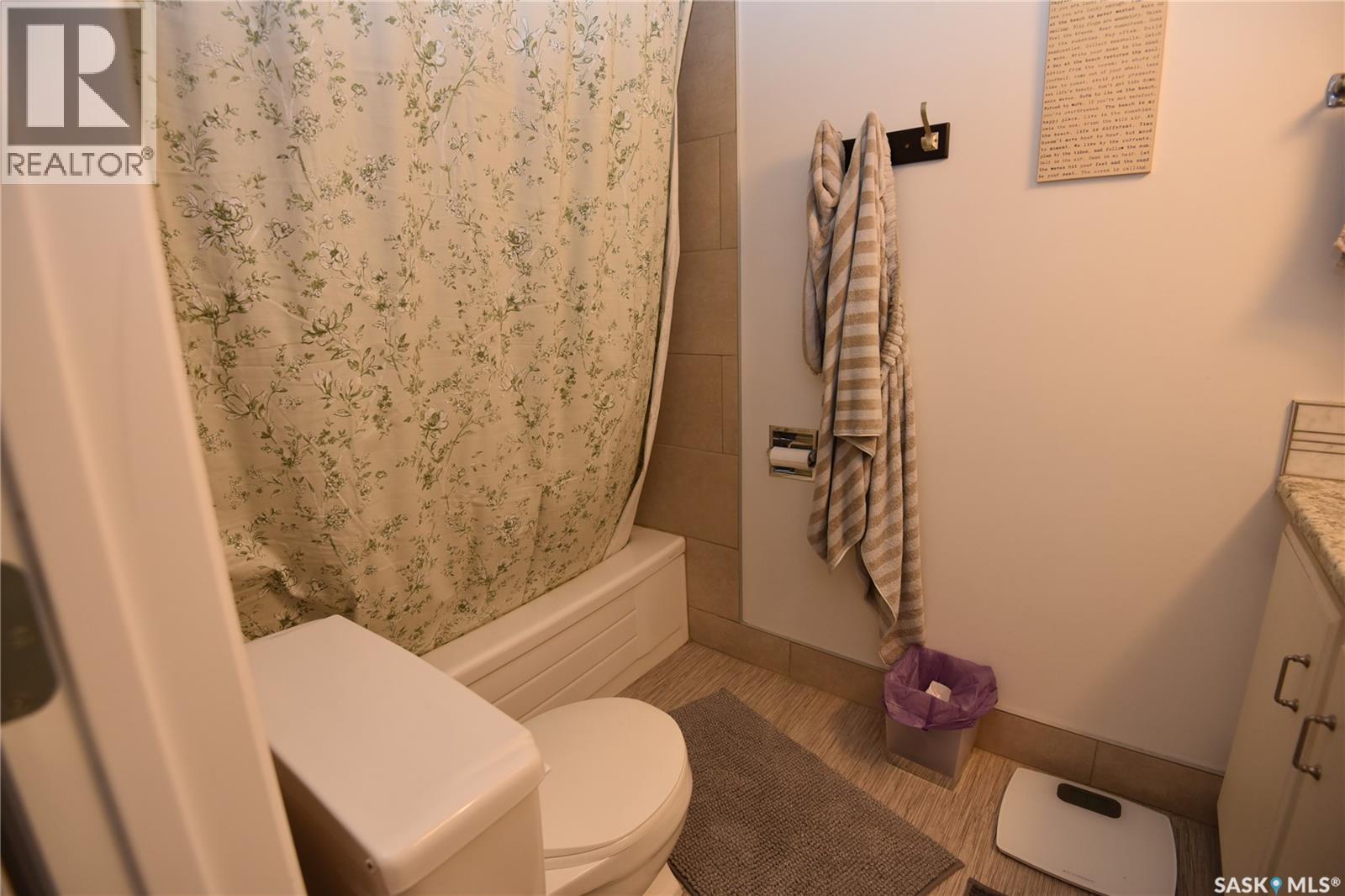 307 6th Street E, Nipawin, Saskatchewan  S0E 1E0 - Photo 43 - SK046073