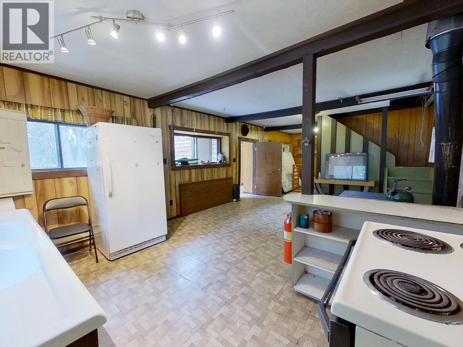 3035 Barkerville Highway, Quesnel, British Columbia  V2J 6T5 - Photo 36 - R3157345